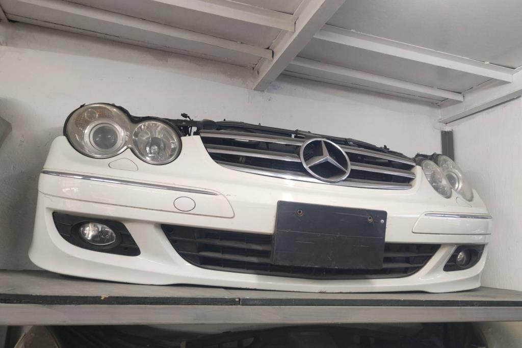 Body  Bumper Mercedes Benz CLK200