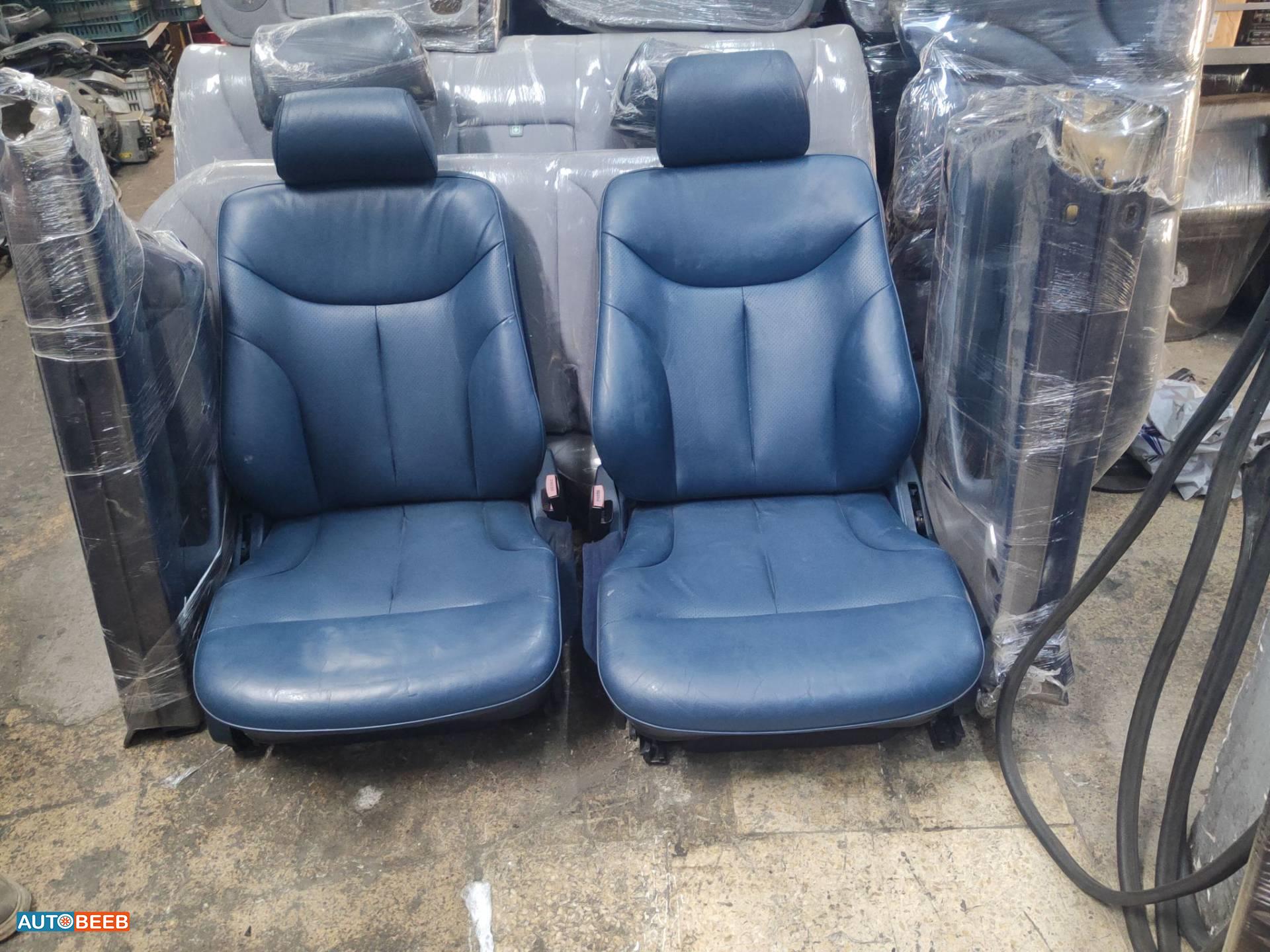 Cabin  Steering Wheel Mercedes Benz S500