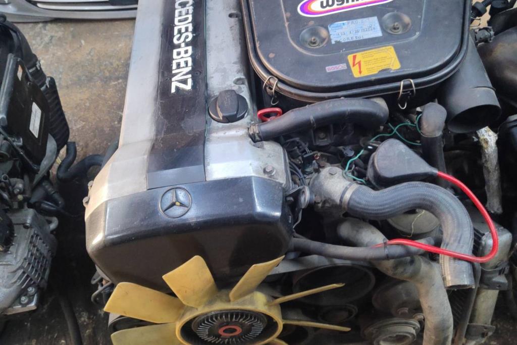 Engine Full Engine Mercedes Benz E300
