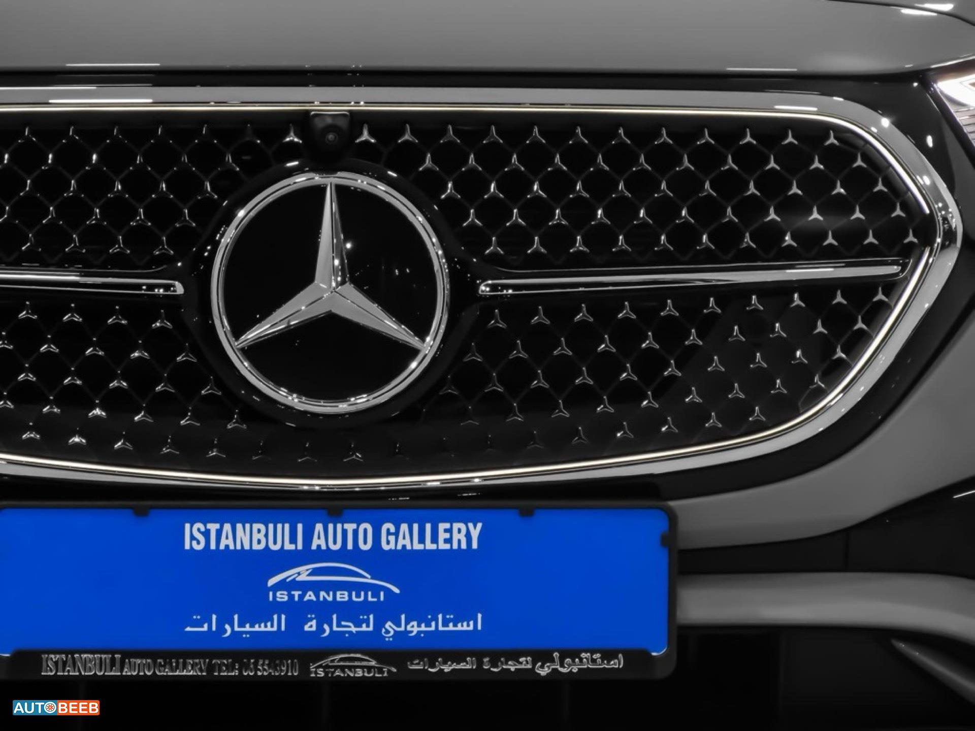 Mercedes Benz E200 2025