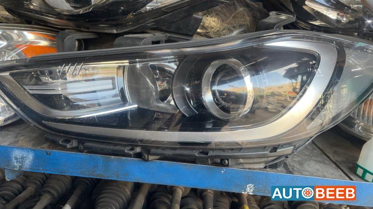 Lights Front light Hyundai Avante