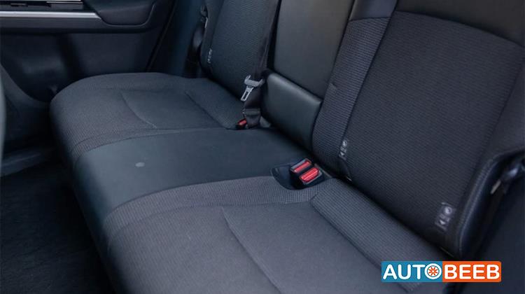 تويوتا bZ4X 2023