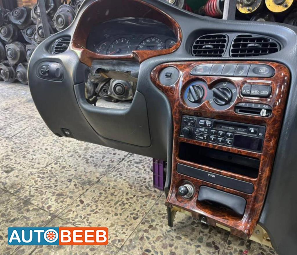 Cabin  Dashboard Hyundai Avante