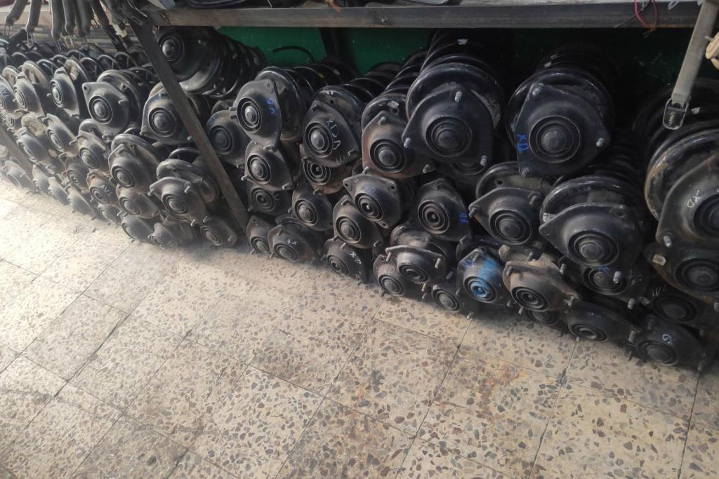  Shock Absorber Hyundai Avante