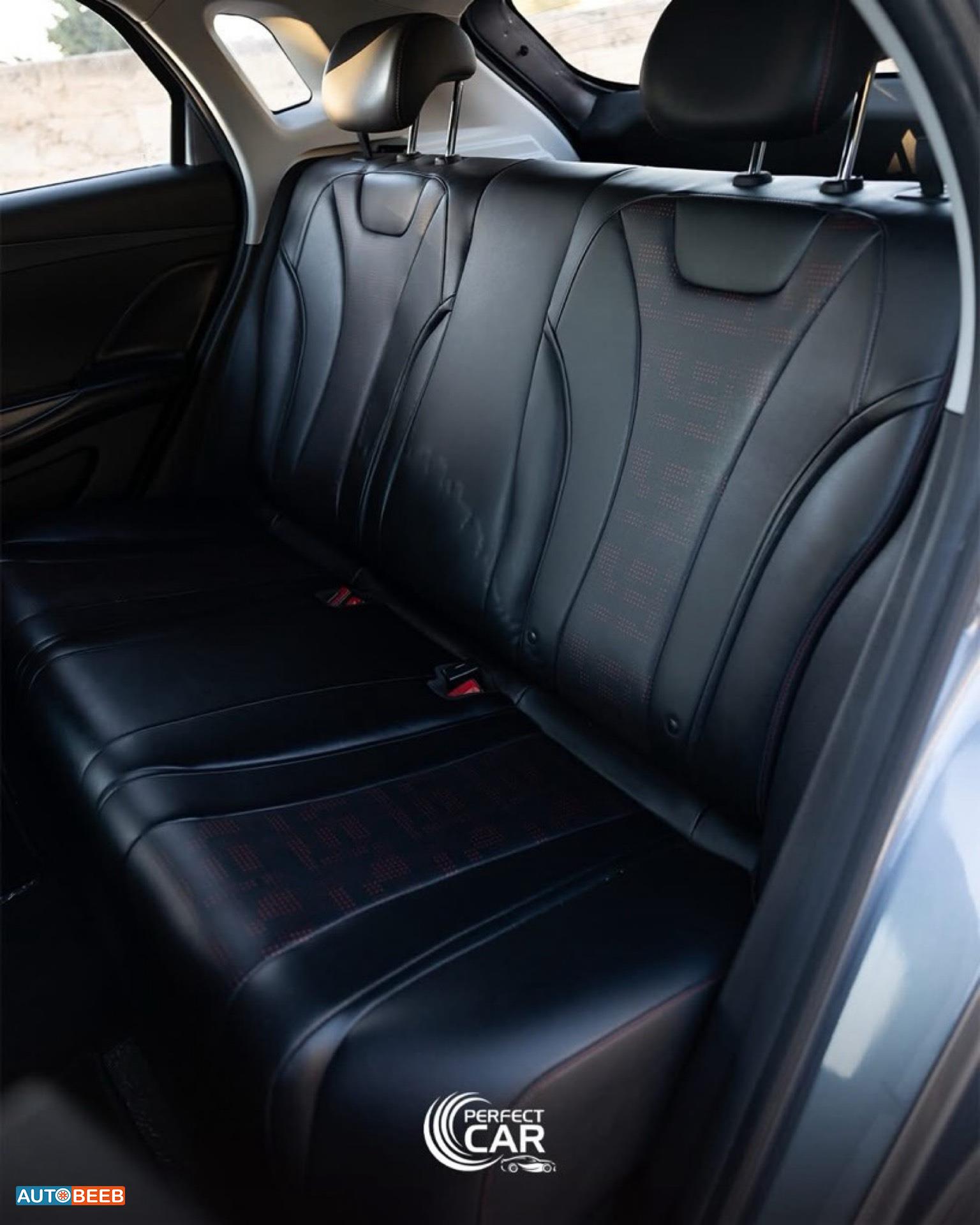 بي واي دي E2 2023