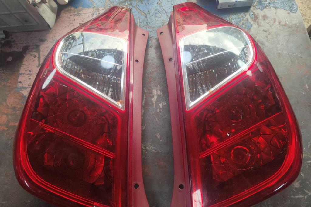 ضوء خلفي يمين شمال هيونداي i10 2014 2015 2016 2017 2018 2019