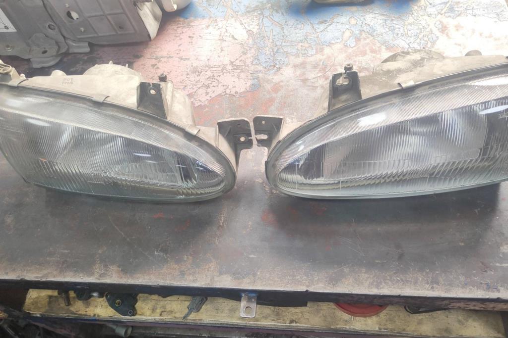 Lights Front light Hyundai Accent