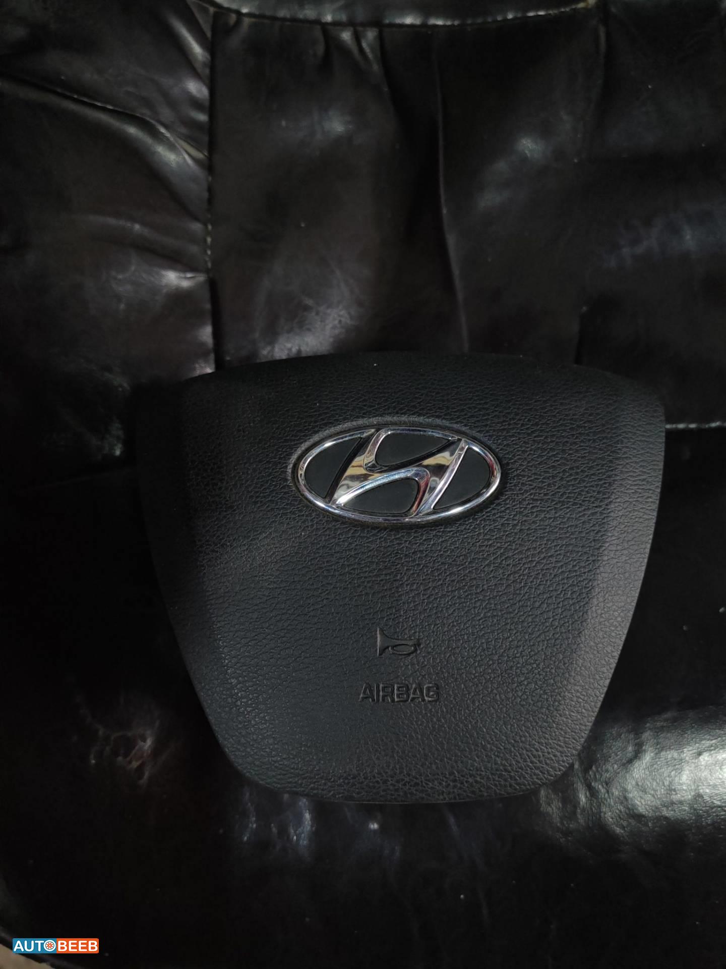 Cabin  Other Hyundai Sonata