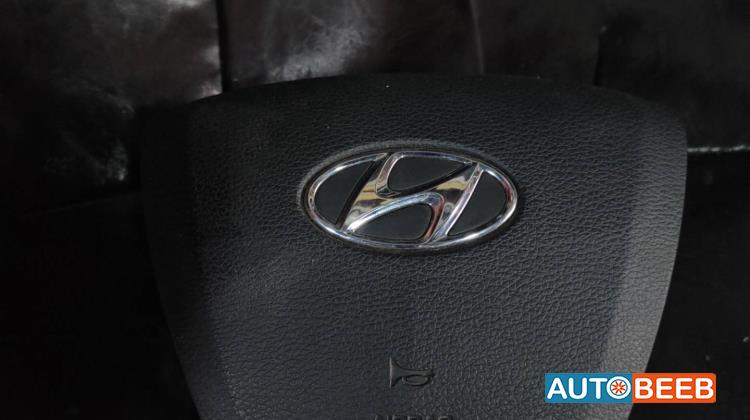 Cabin  Other Hyundai Sonata