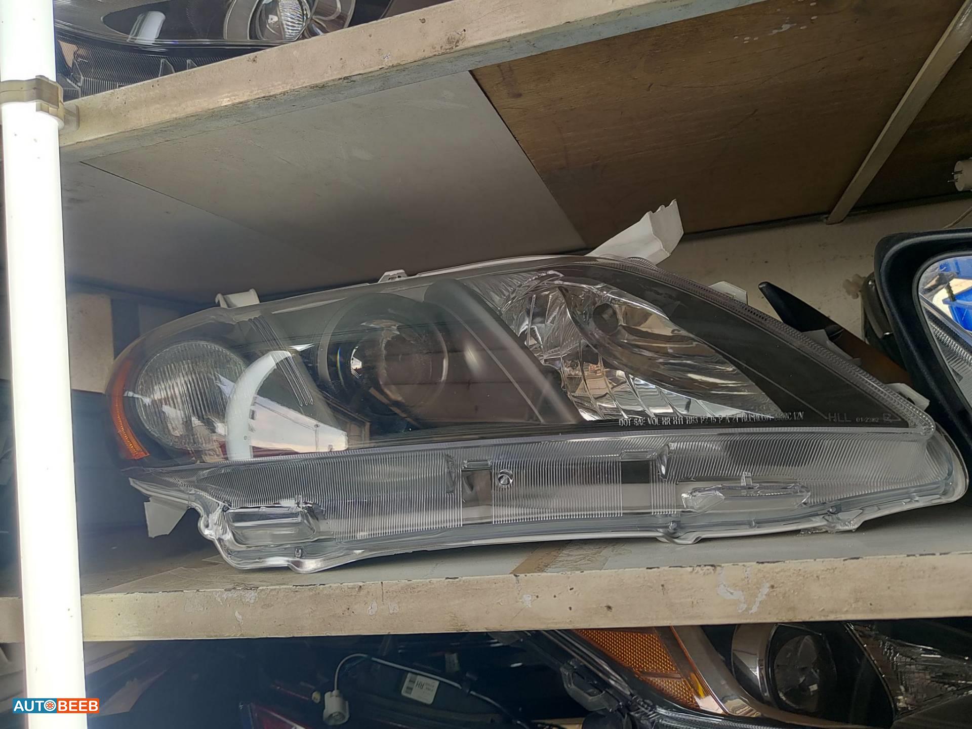Lights Front light Toyota Camry