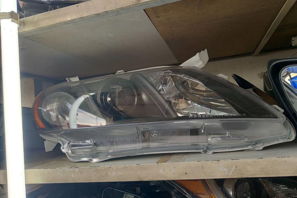 Lights Front light Toyota Camry