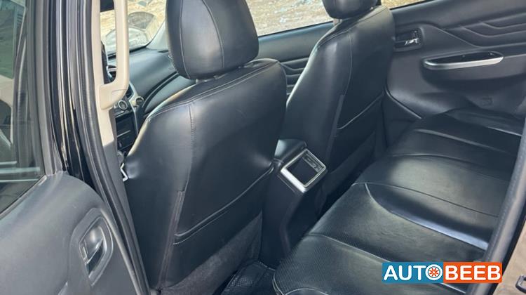 Mitsubishi L200 2022