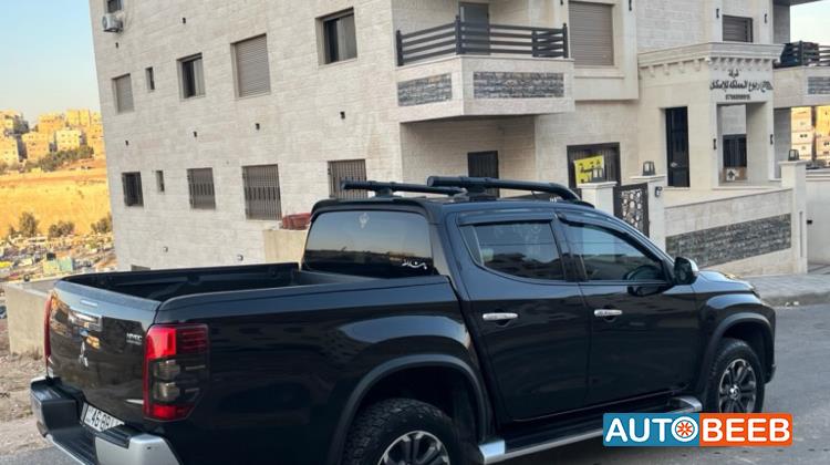 Mitsubishi L200 2022