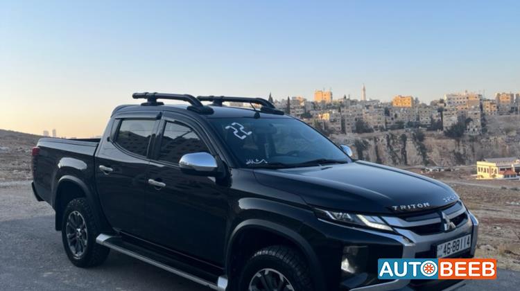 Mitsubishi L200 2022