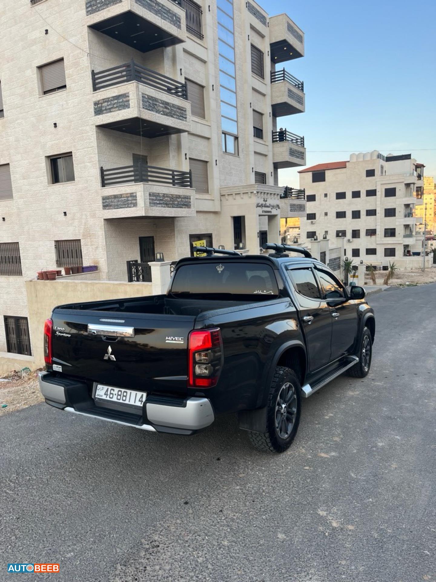 Mitsubishi L200 2022