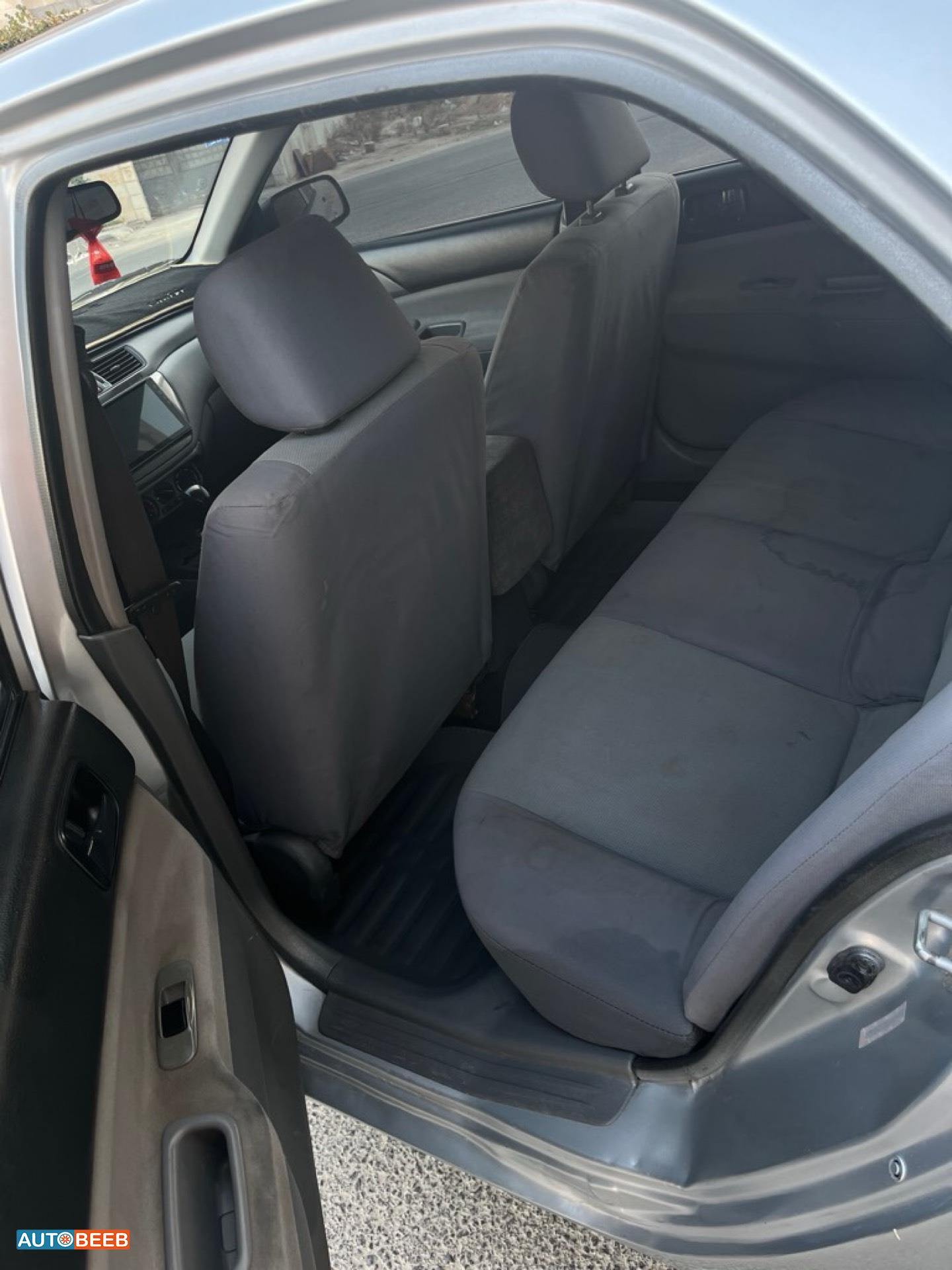 Mitsubishi Lancer 2012