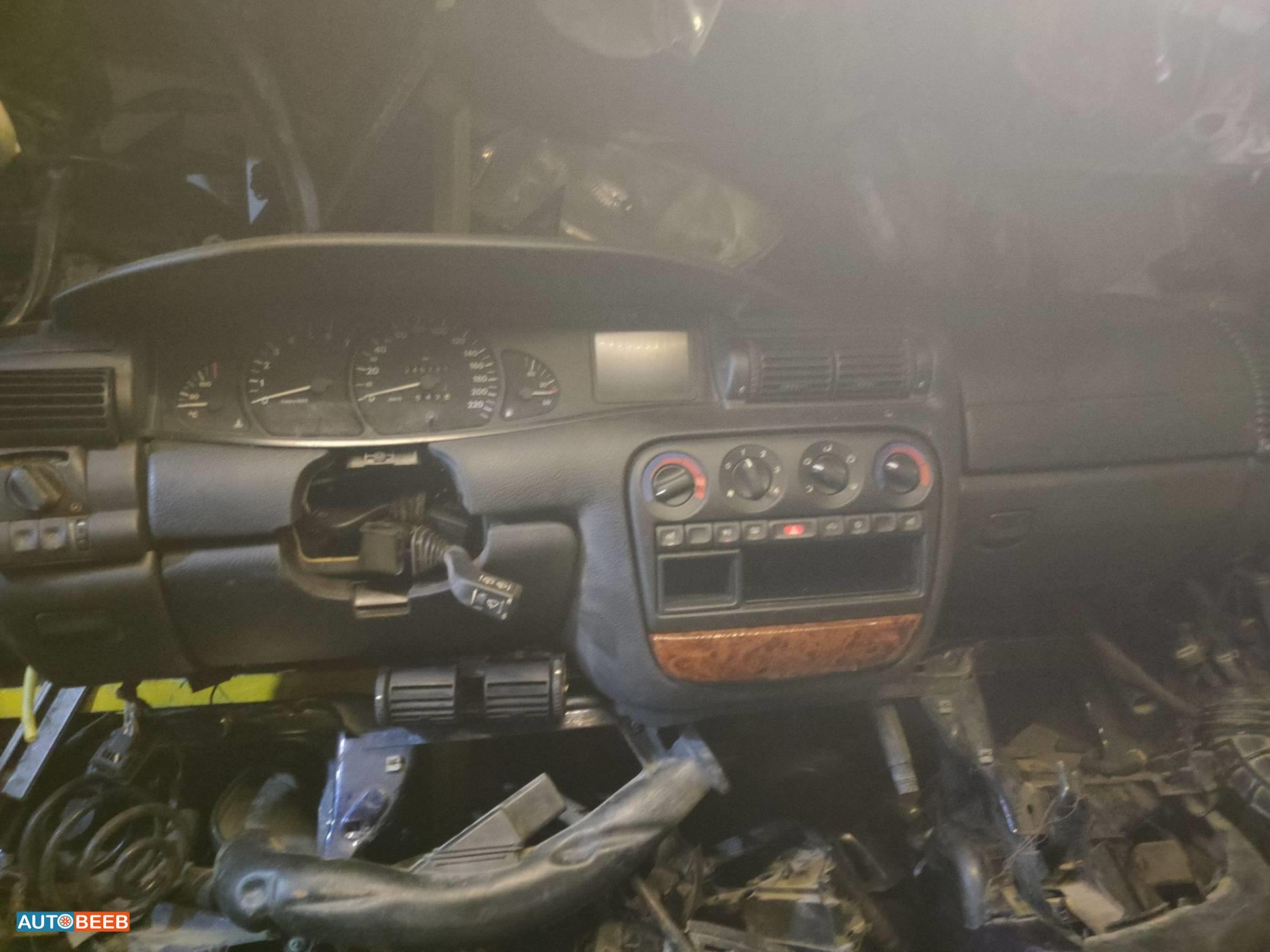 Cabin  Dashboard Opel Omega