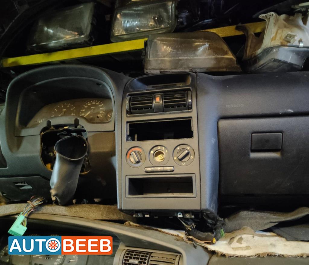 Cabin  Dashboard Opel Astra