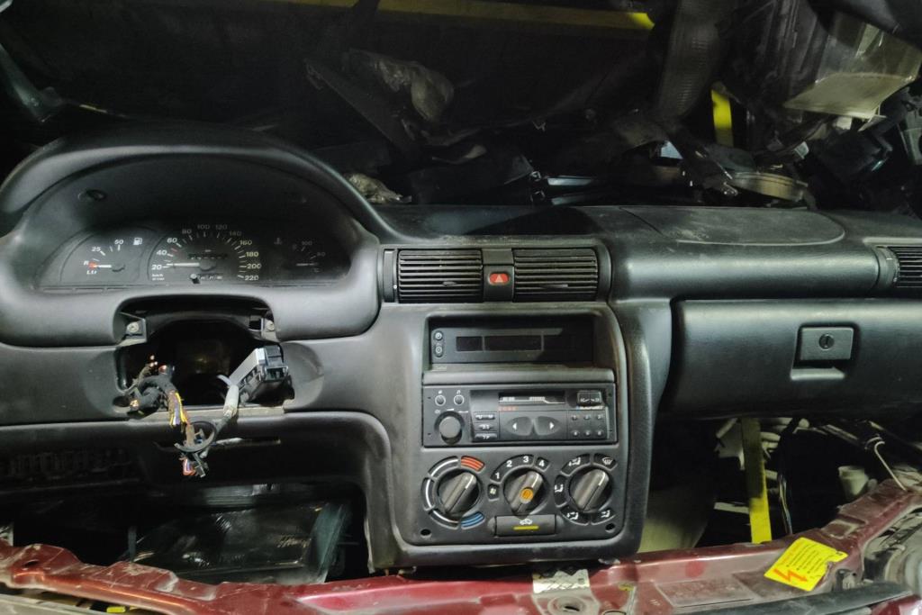 Cabin  Dashboard Opel Astra