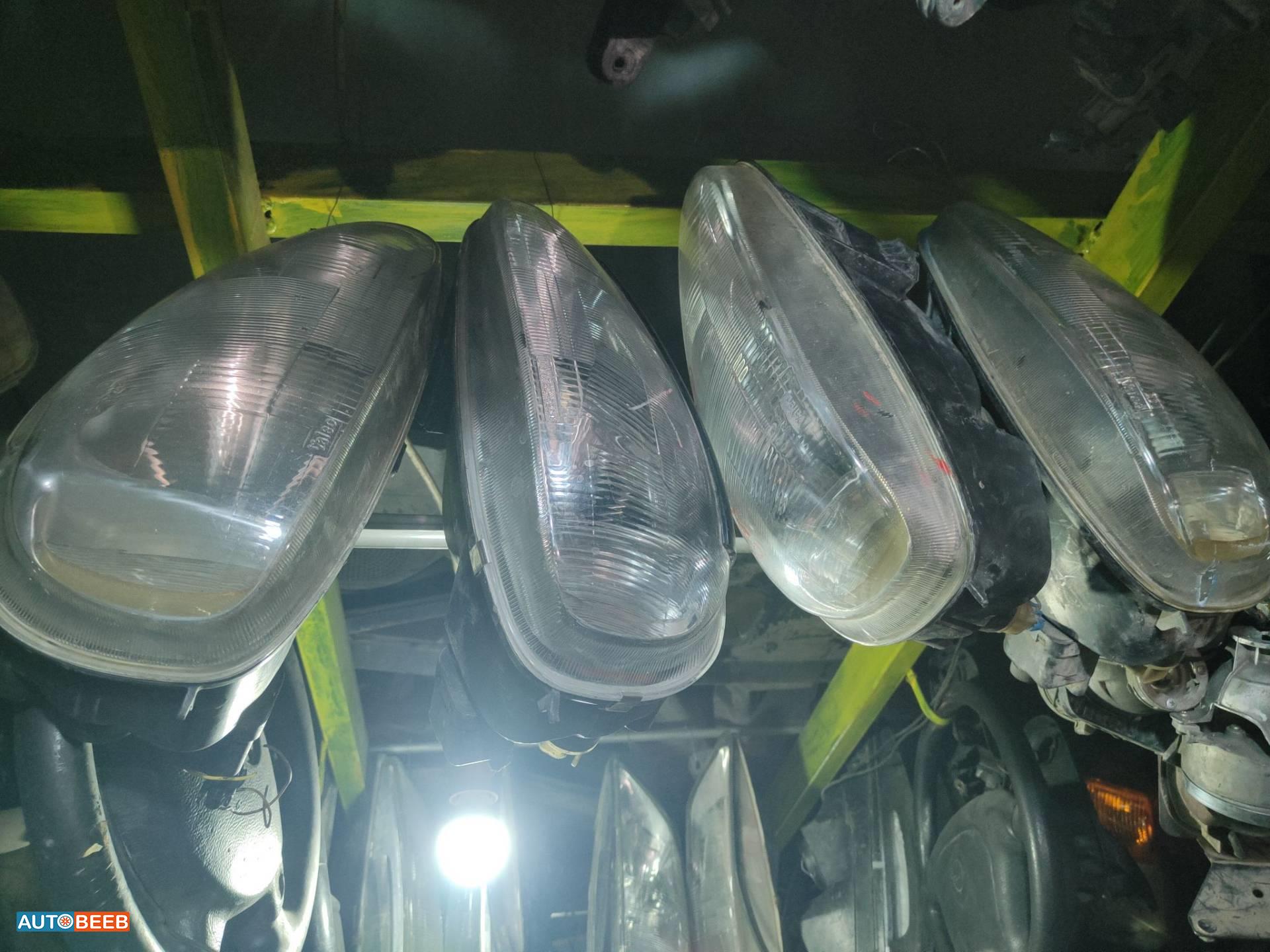 Lights Front light Opel Vita