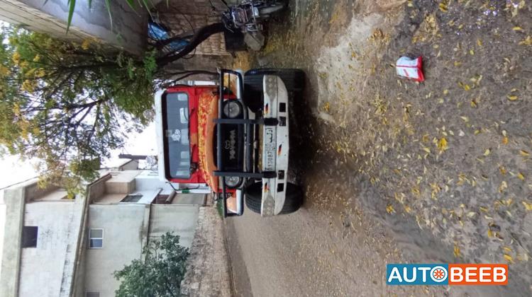 Toyota Land Cruiser 2000