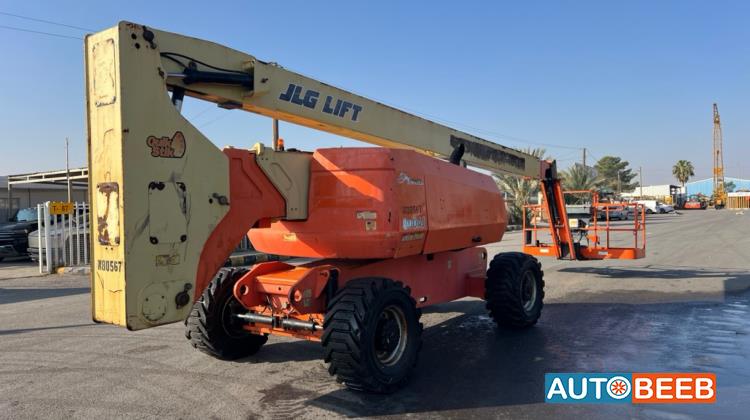 Aerial work platform JLG 2013