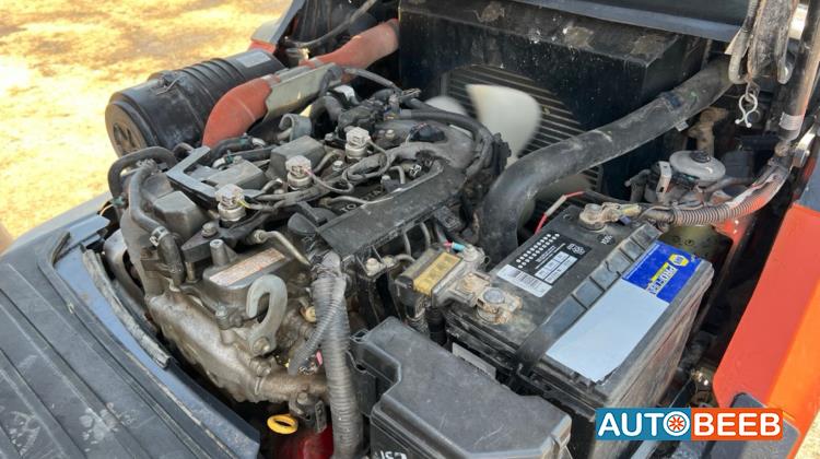 Forklift Toyota 2016