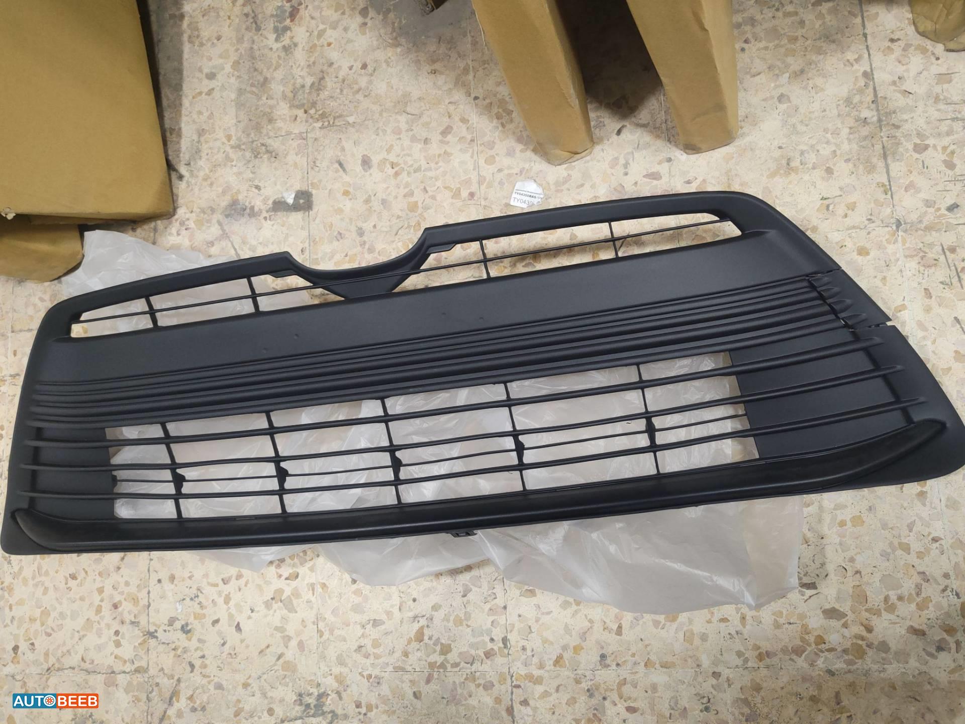 Body  Grilles Toyota Corolla