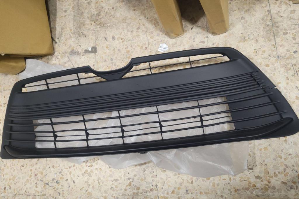 Body  Grilles Toyota Corolla