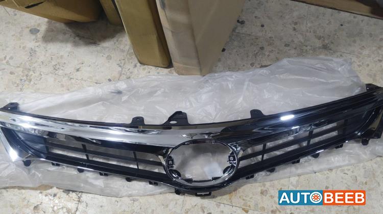 Body  Grilles Toyota Avalon