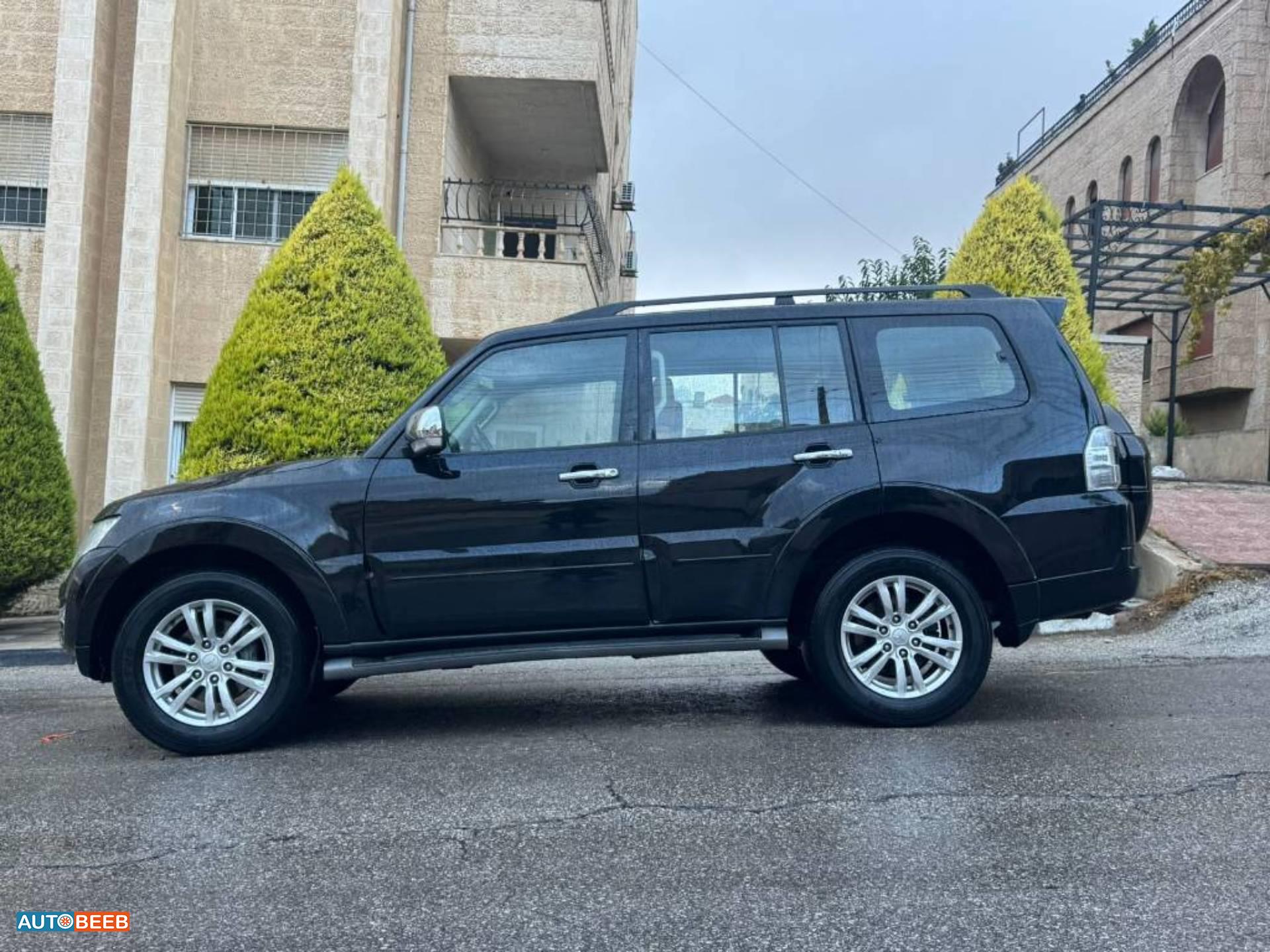 Mitsubishi Pajero 2017