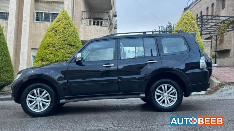 Mitsubishi Pajero 2017