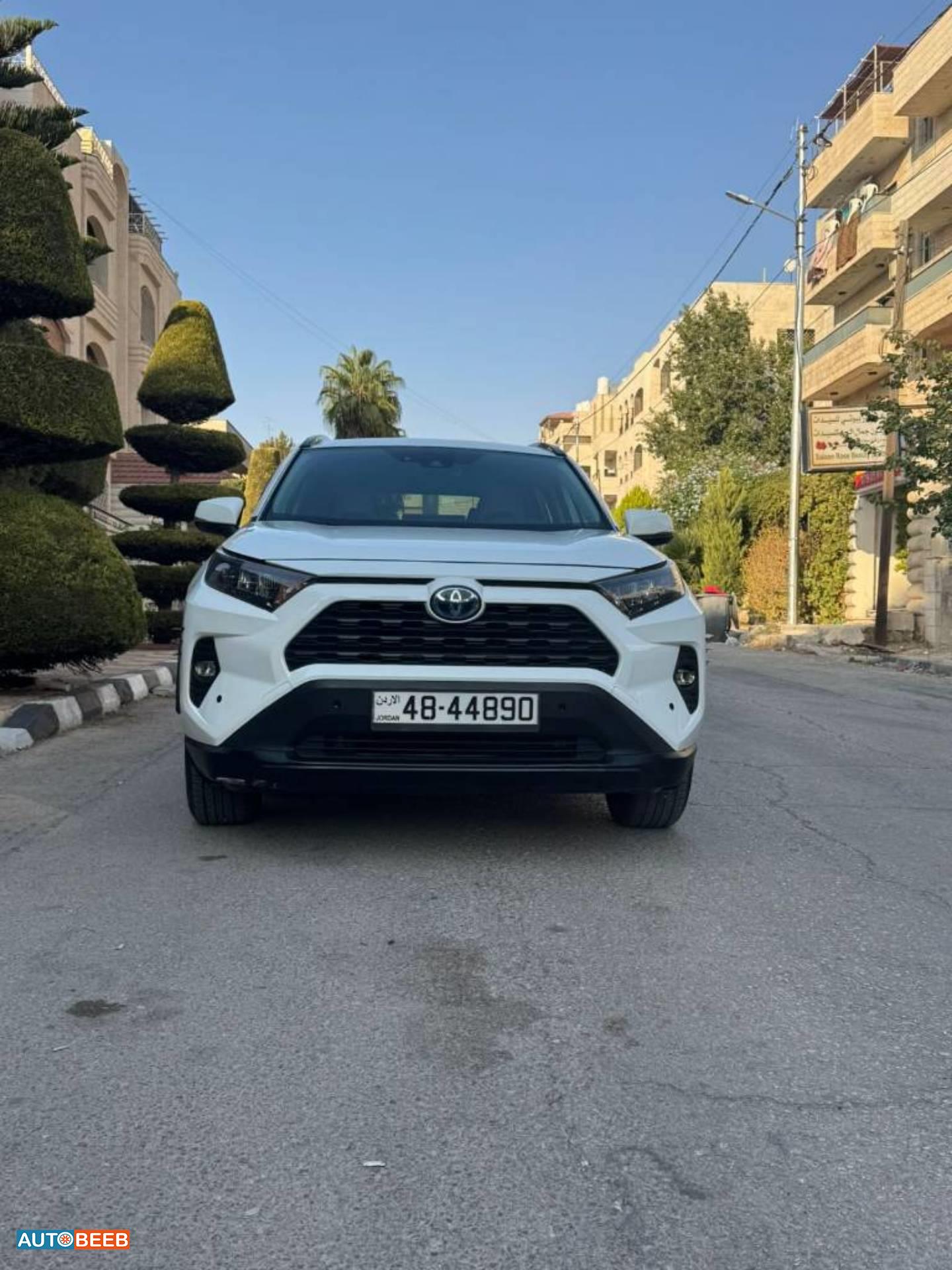 Toyota RAV4 2019