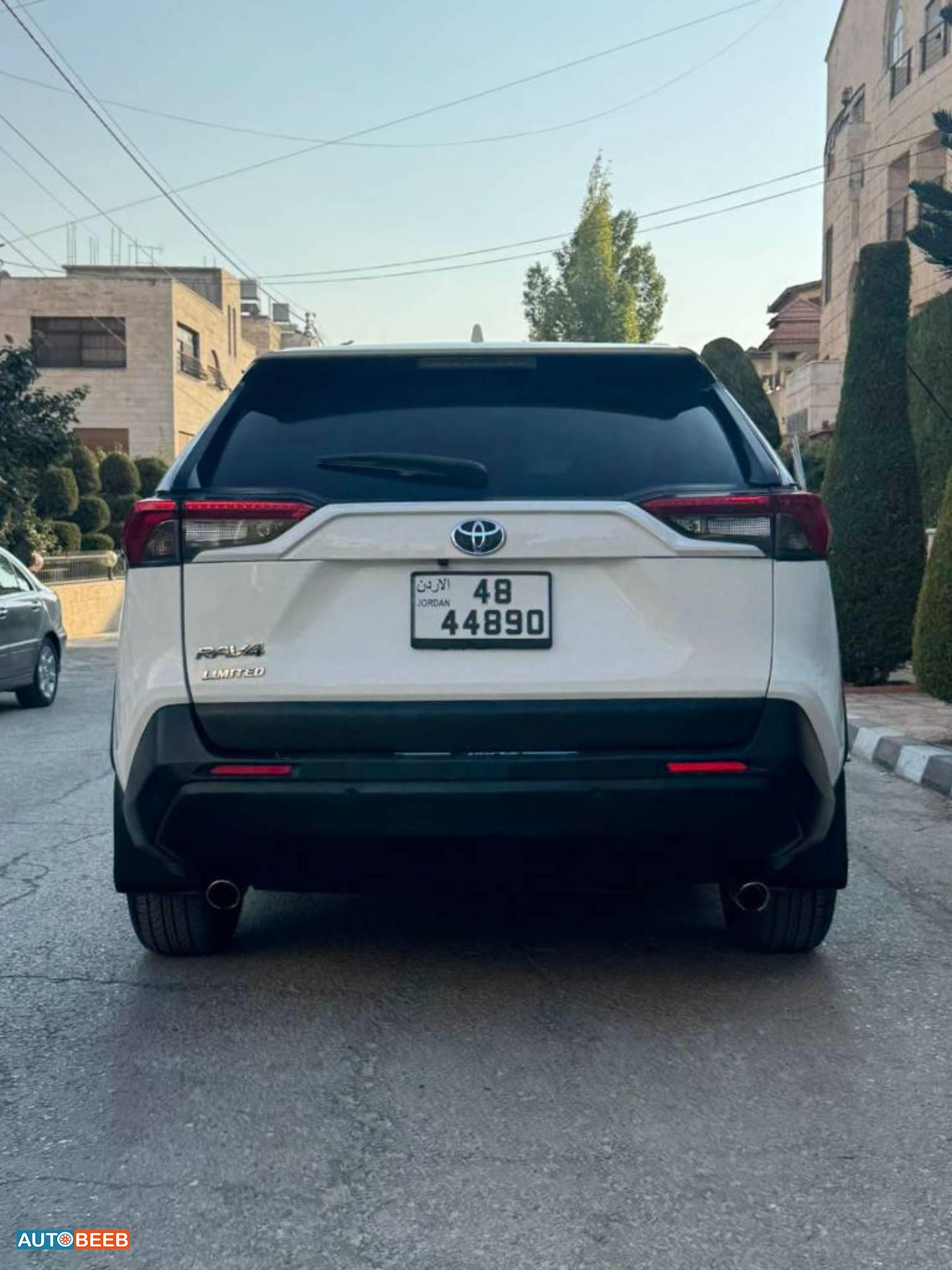 Toyota RAV4 2019