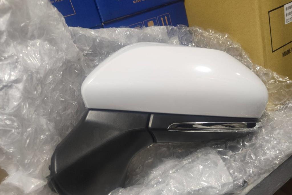 Body  Wing Mirror Toyota Avalon