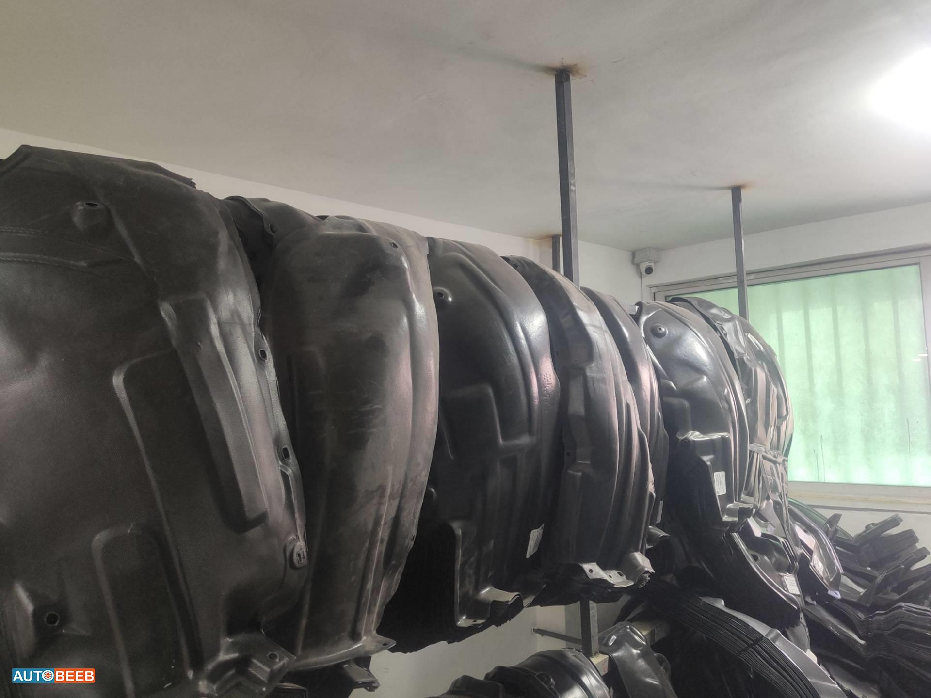 Body  RR BUMPER Toyota Camry