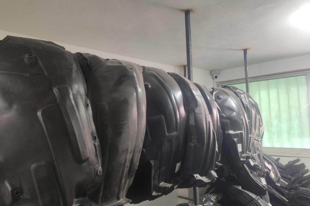 Body  RR BUMPER Toyota Camry