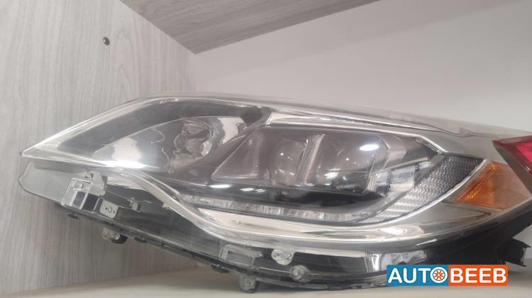 Lights Front light Toyota Avalon