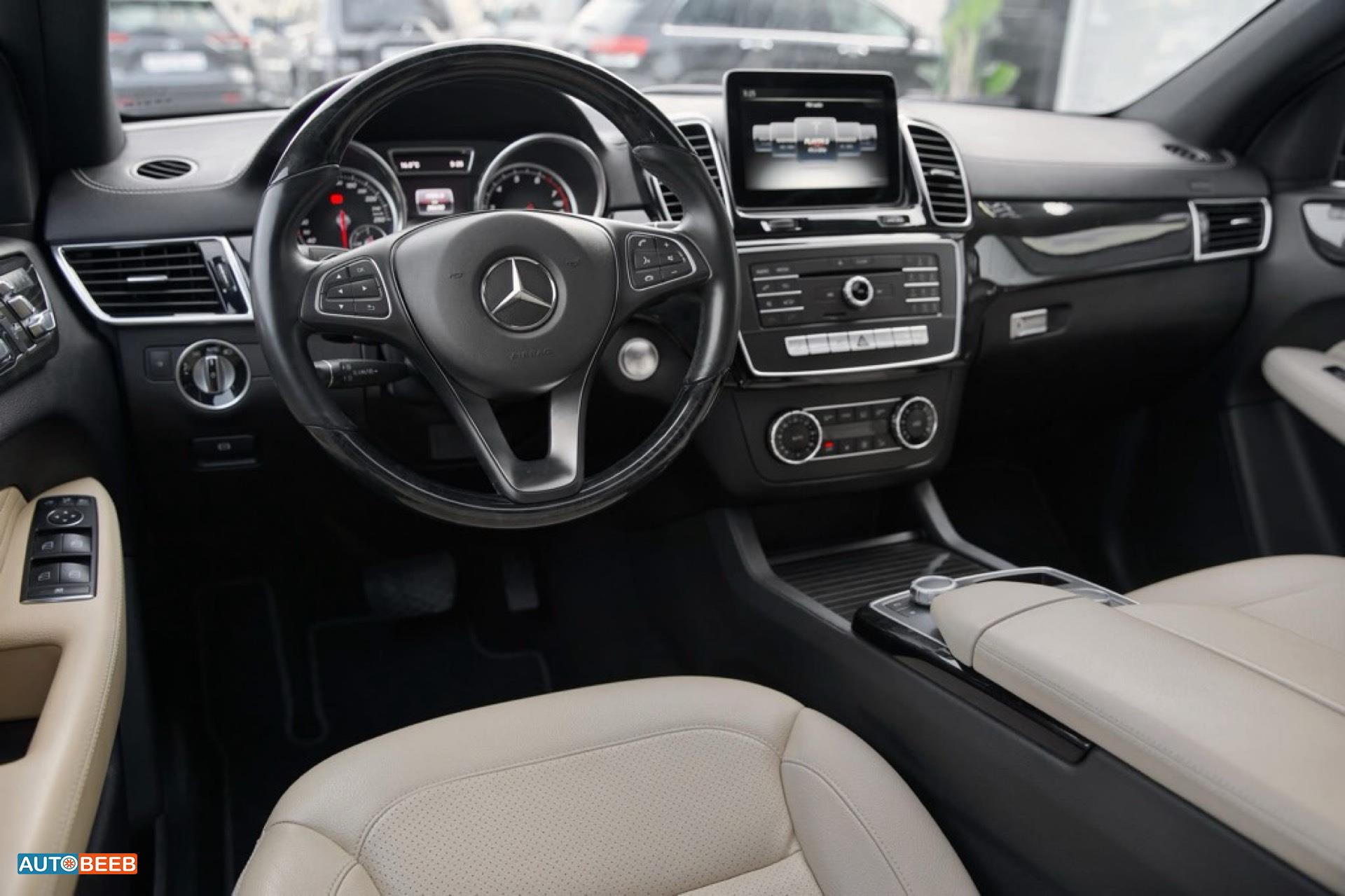 Mercedes Benz GLE400 2017