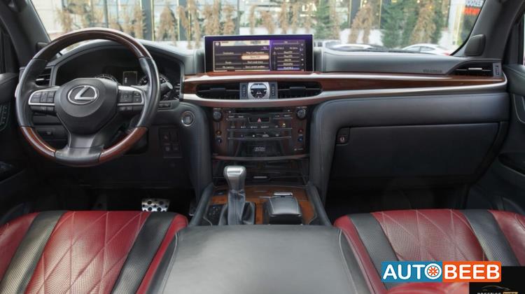 Lexus LX570 2019