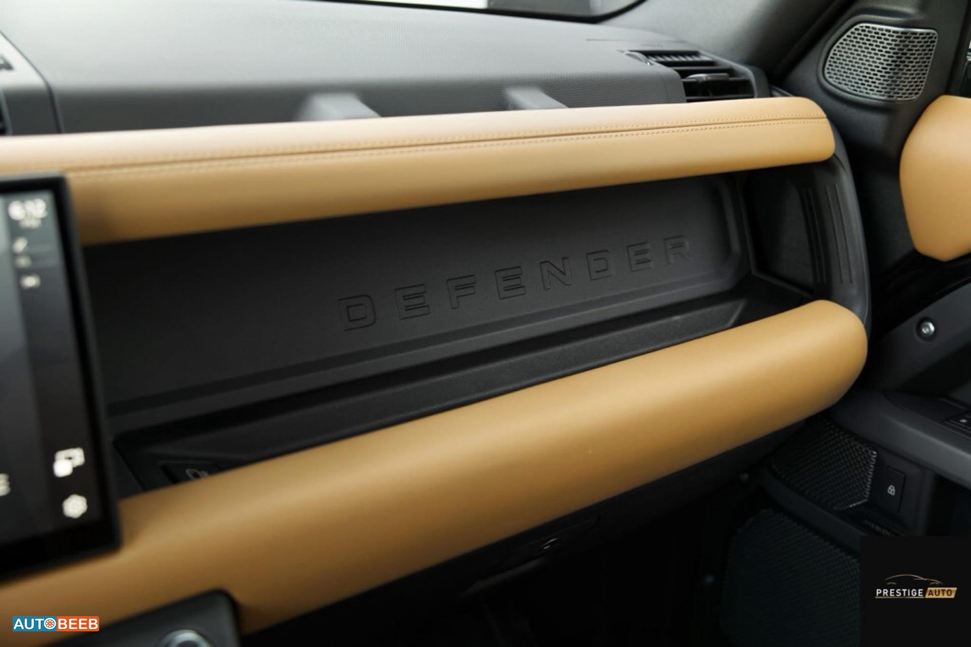 Land Rover Defender 2024