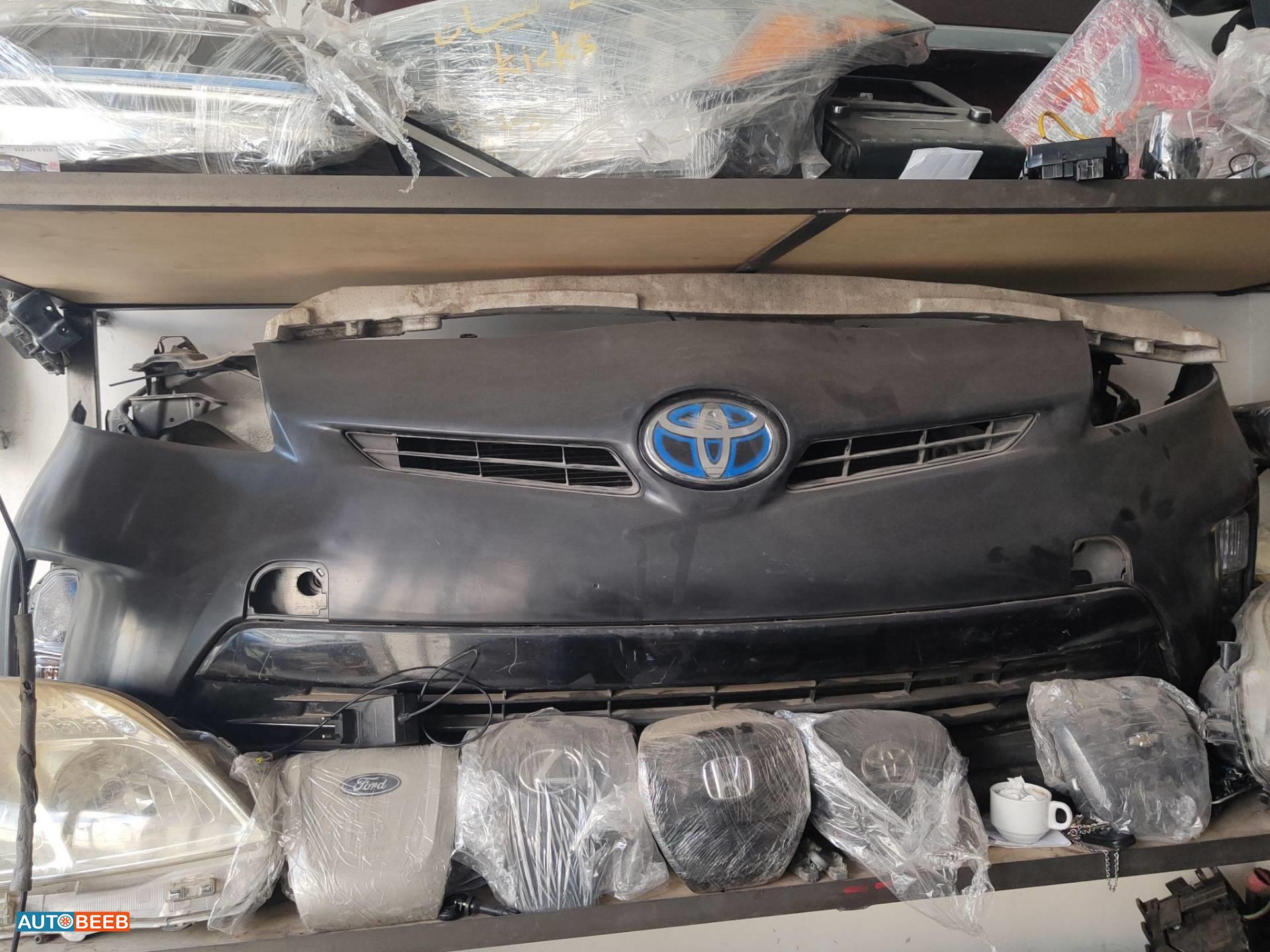 Body  Bumper Toyota Prius