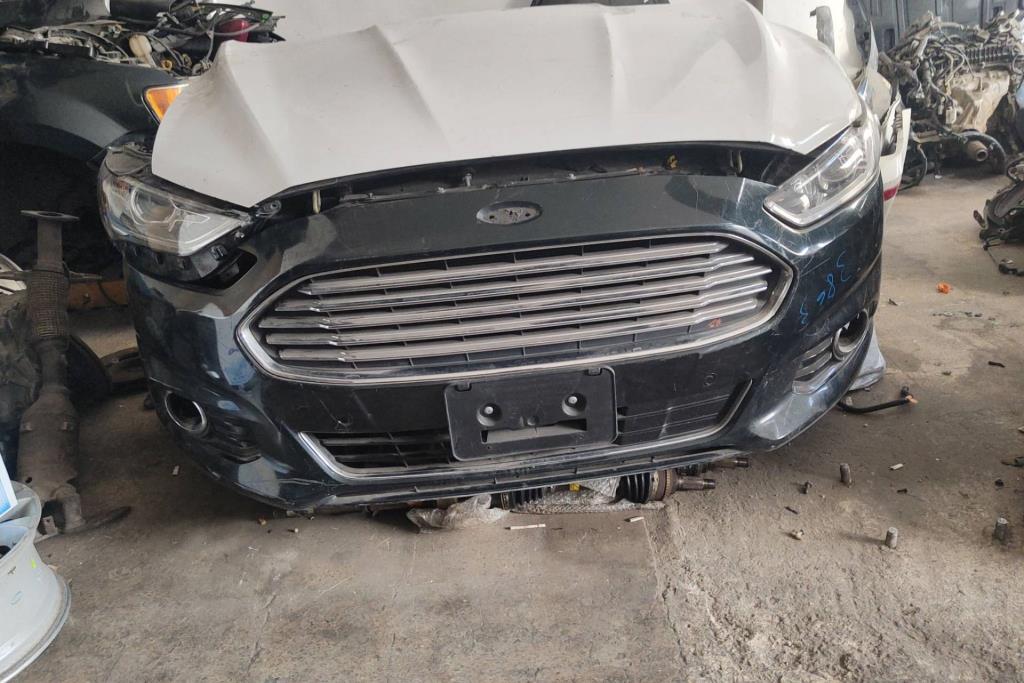 Body  Front clip Ford Fusion