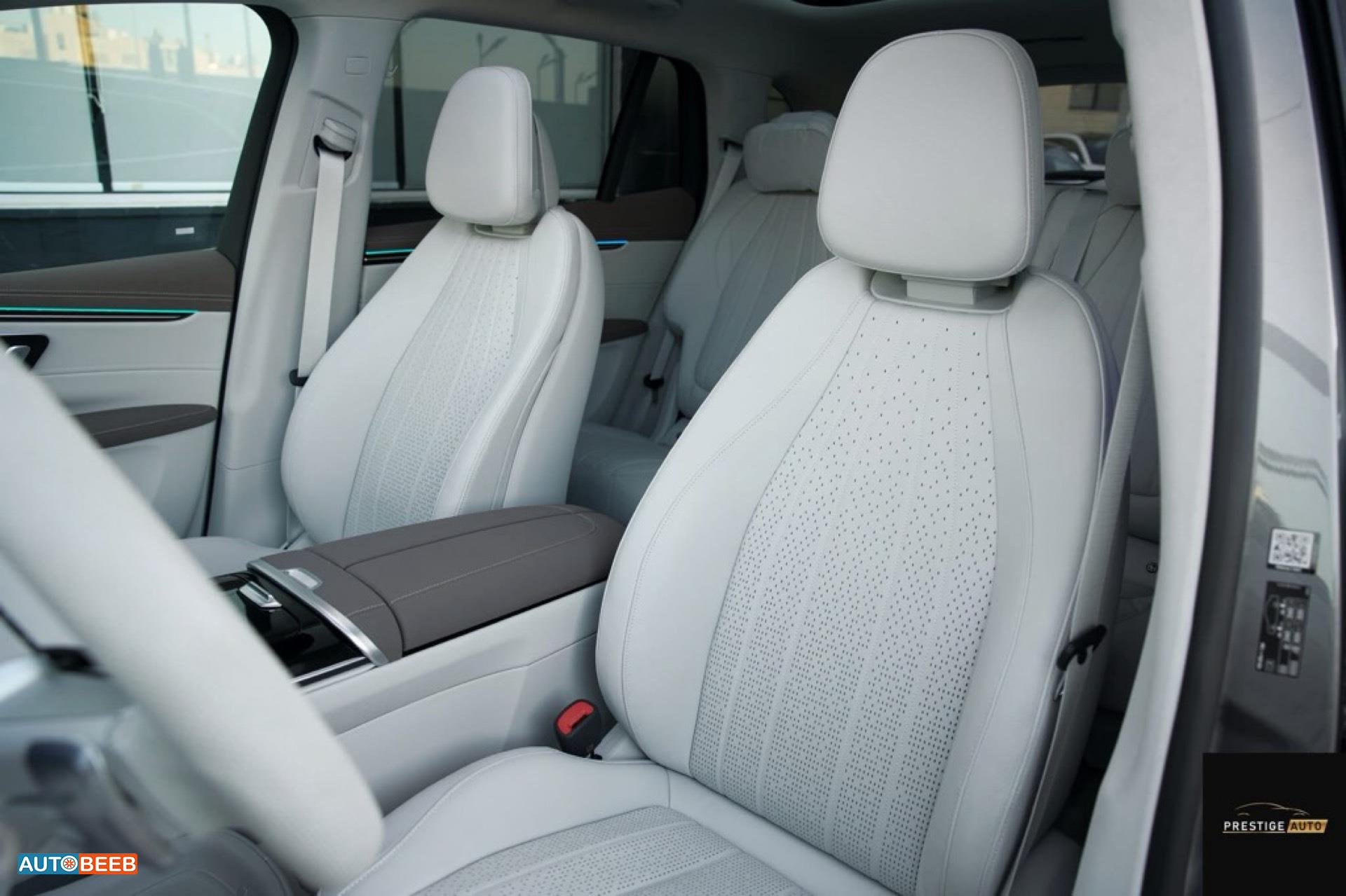 Mercedes Benz EQS450+ 2023