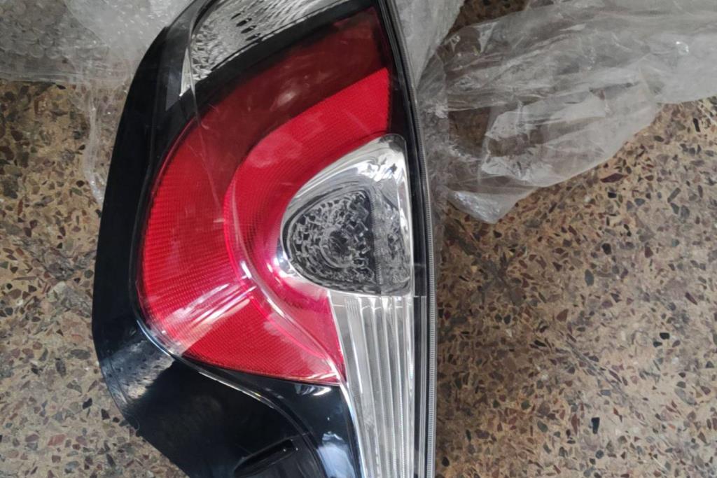 Lights Rear light Toyota Prius C