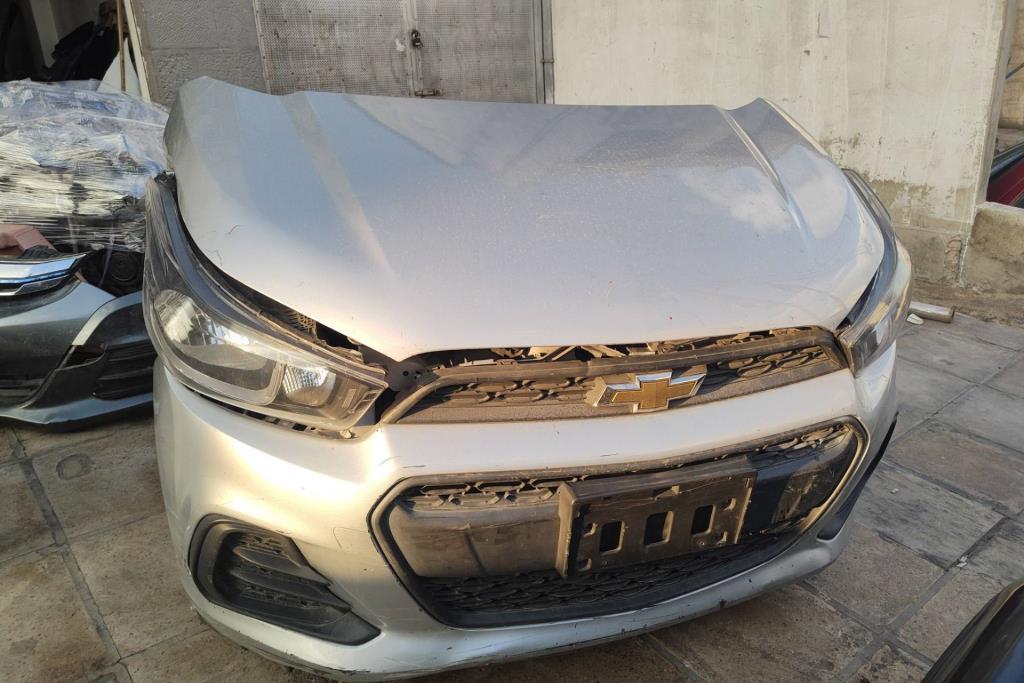 Body  Front clip Chevrolet Spark