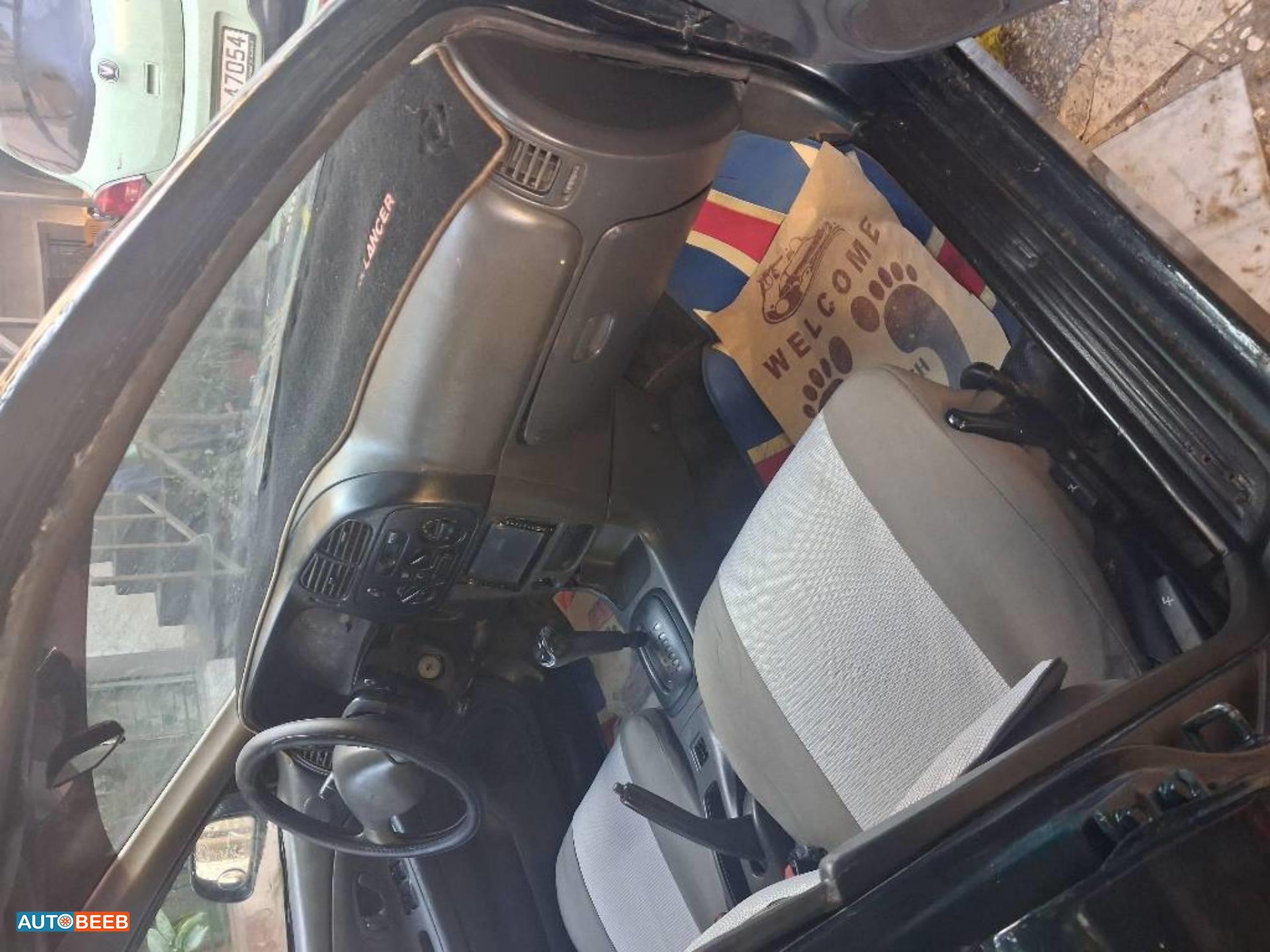 Mitsubishi Lancer 1996