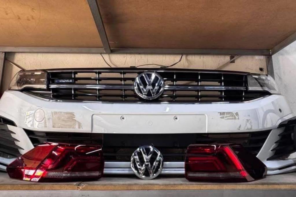 Body  Bumper Volkswagen Bora