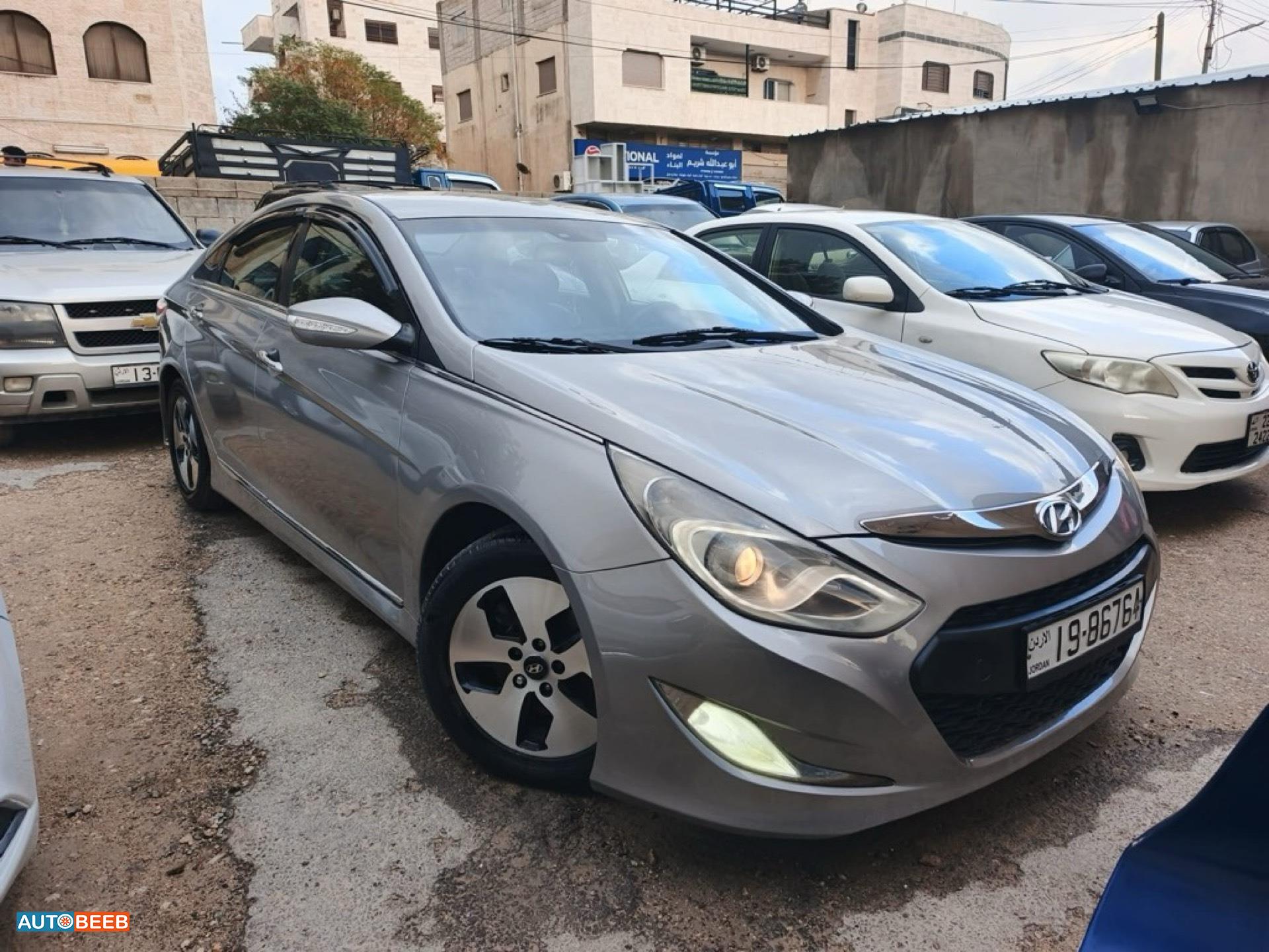 Hyundai Sonata 2012