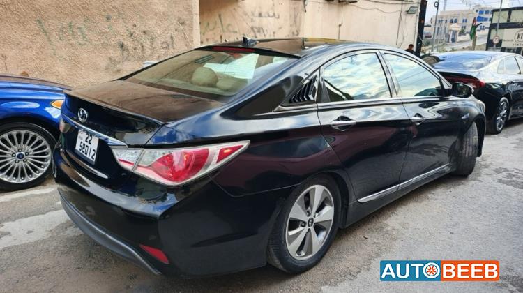 Hyundai Sonata 2013